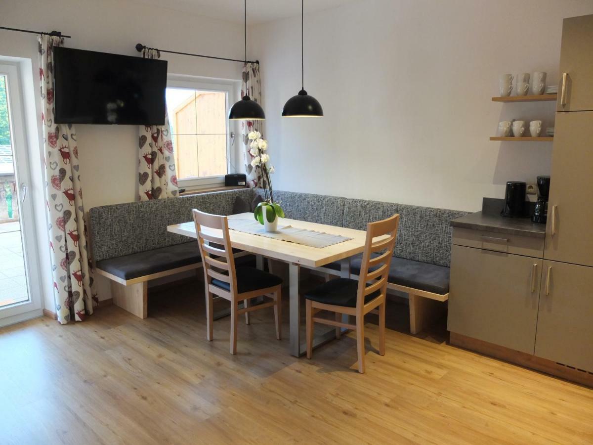 Apartment Haus Dahoam Alpbach Pokoj fotografie